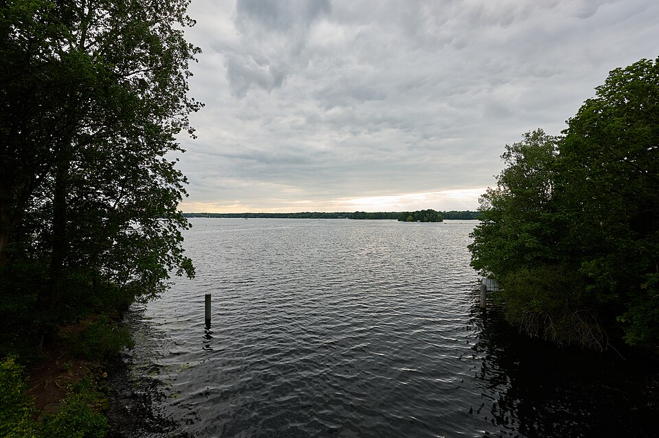 Blick über den Tegeler See in Berlin-Reinickendorf